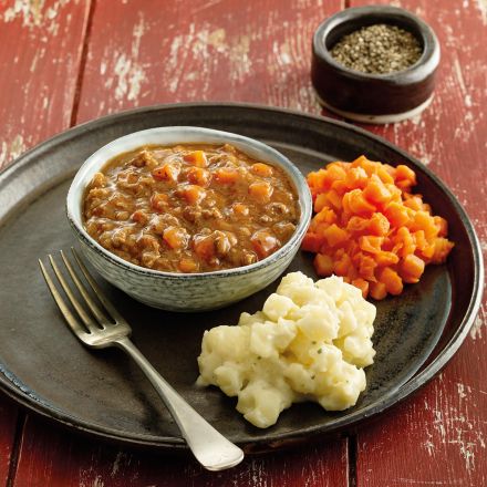 Soft & Bite-sized Beef Bolognese